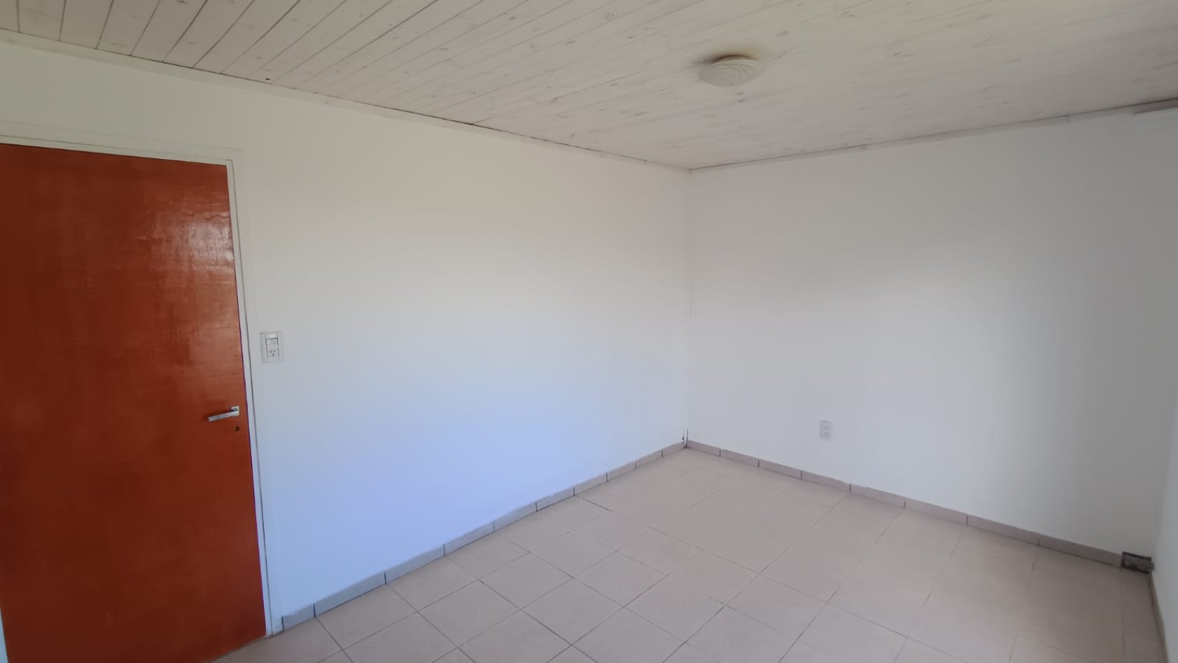 Posibilidad Uso Comercial - Esquina Bv. America y El Algarrobo - Sin garantia propietaria