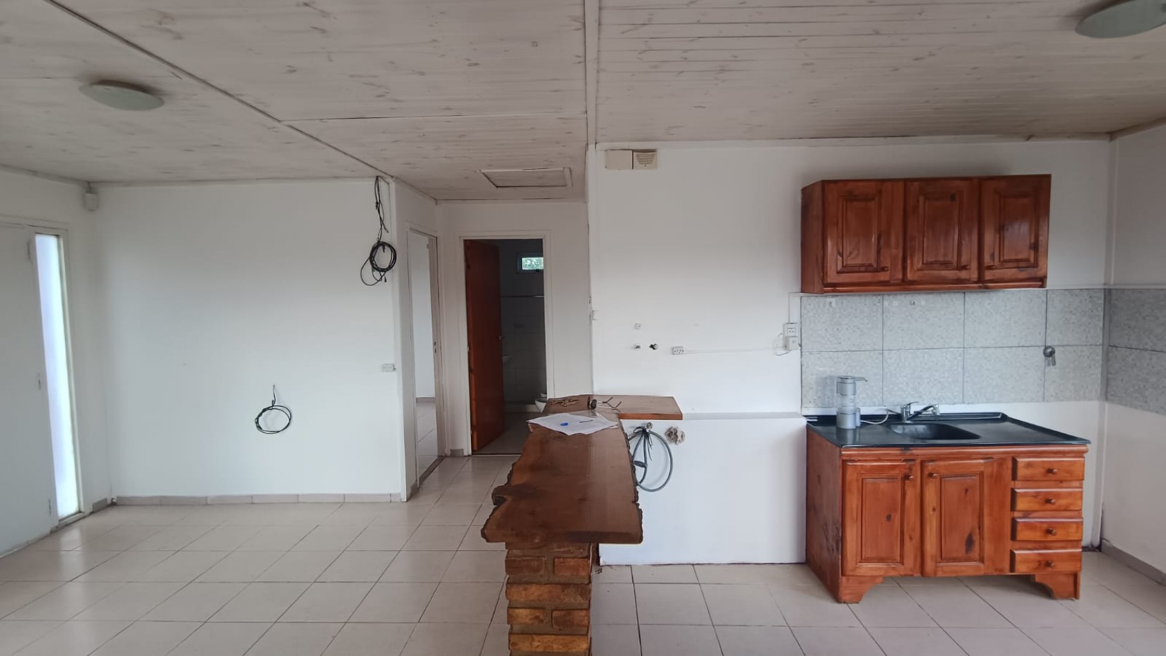 Posibilidad Uso Comercial - Esquina Bv. America y El Algarrobo - Sin garantia propietaria