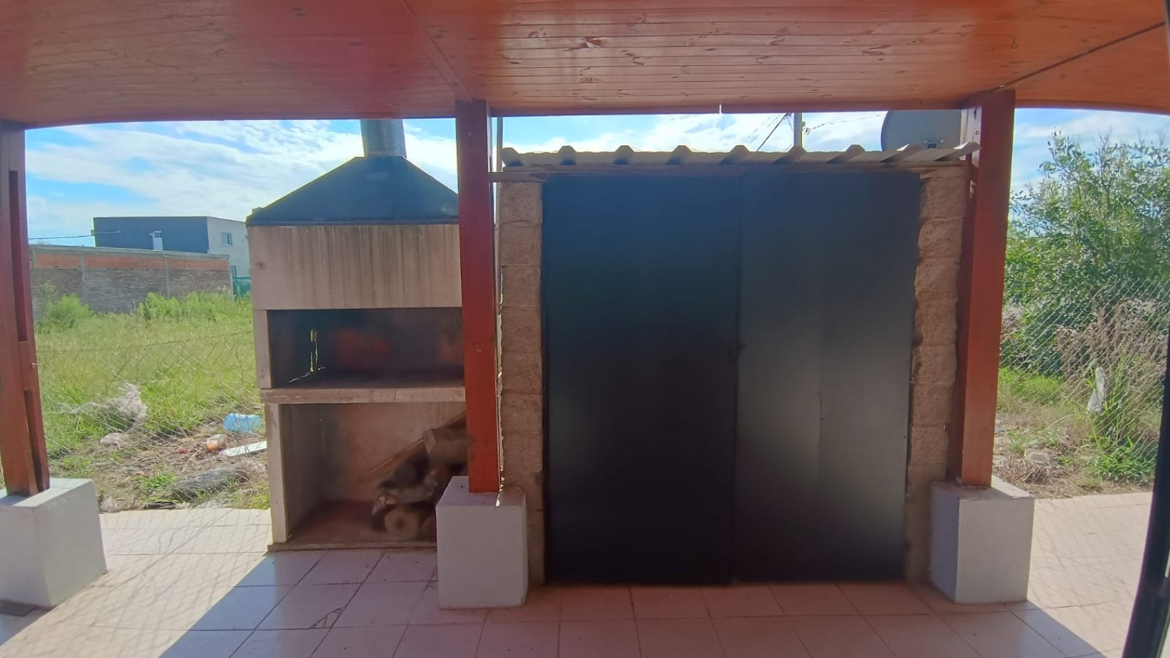 Posibilidad Uso Comercial - Esquina Bv. America y El Algarrobo - Sin garantia propietaria