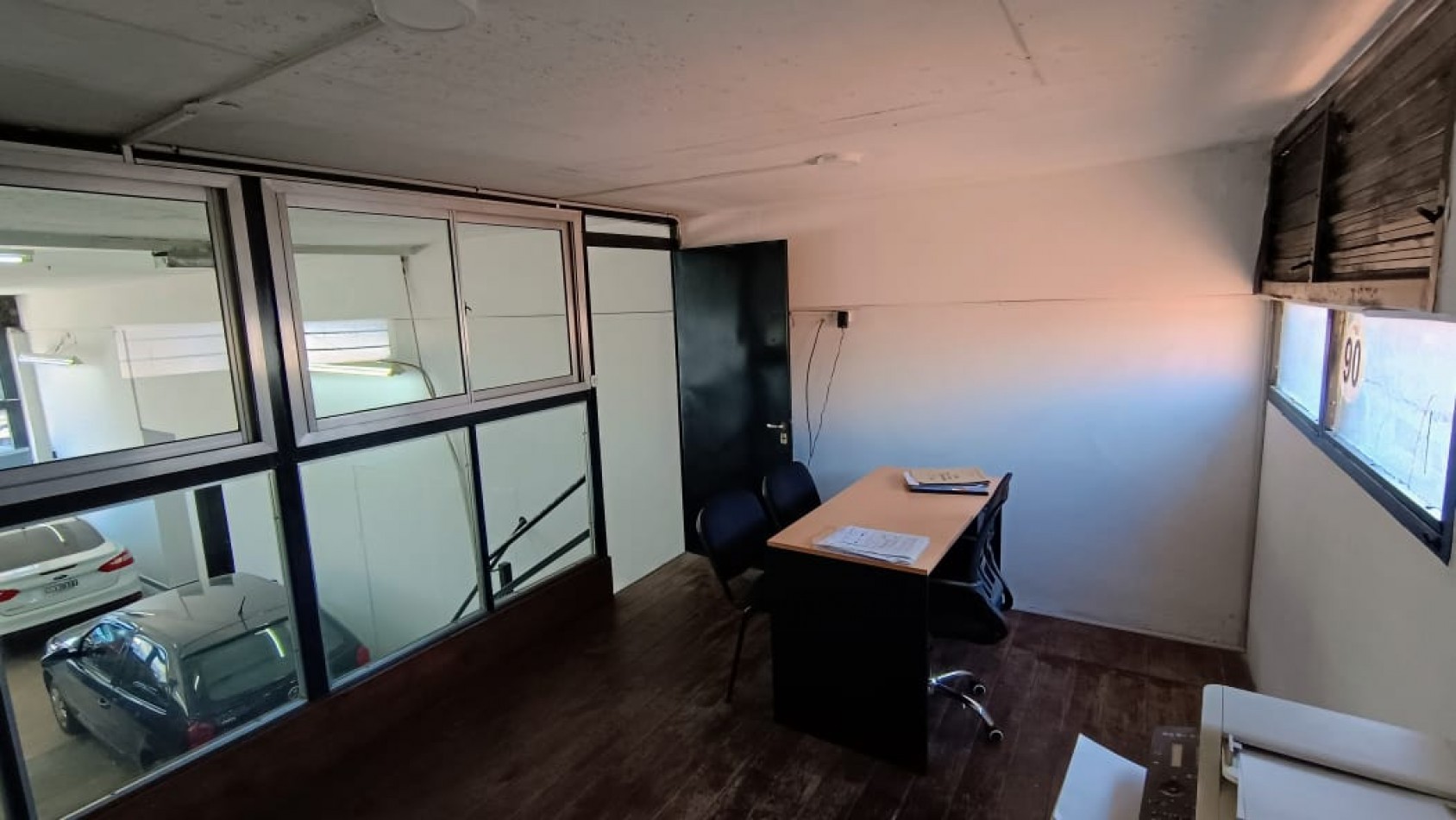  LOCAL COMERCIAL EN ALQUILER - 300 m² - PROVINCIAS UNIDAS - SIN GARANTIA PROPIETARIA