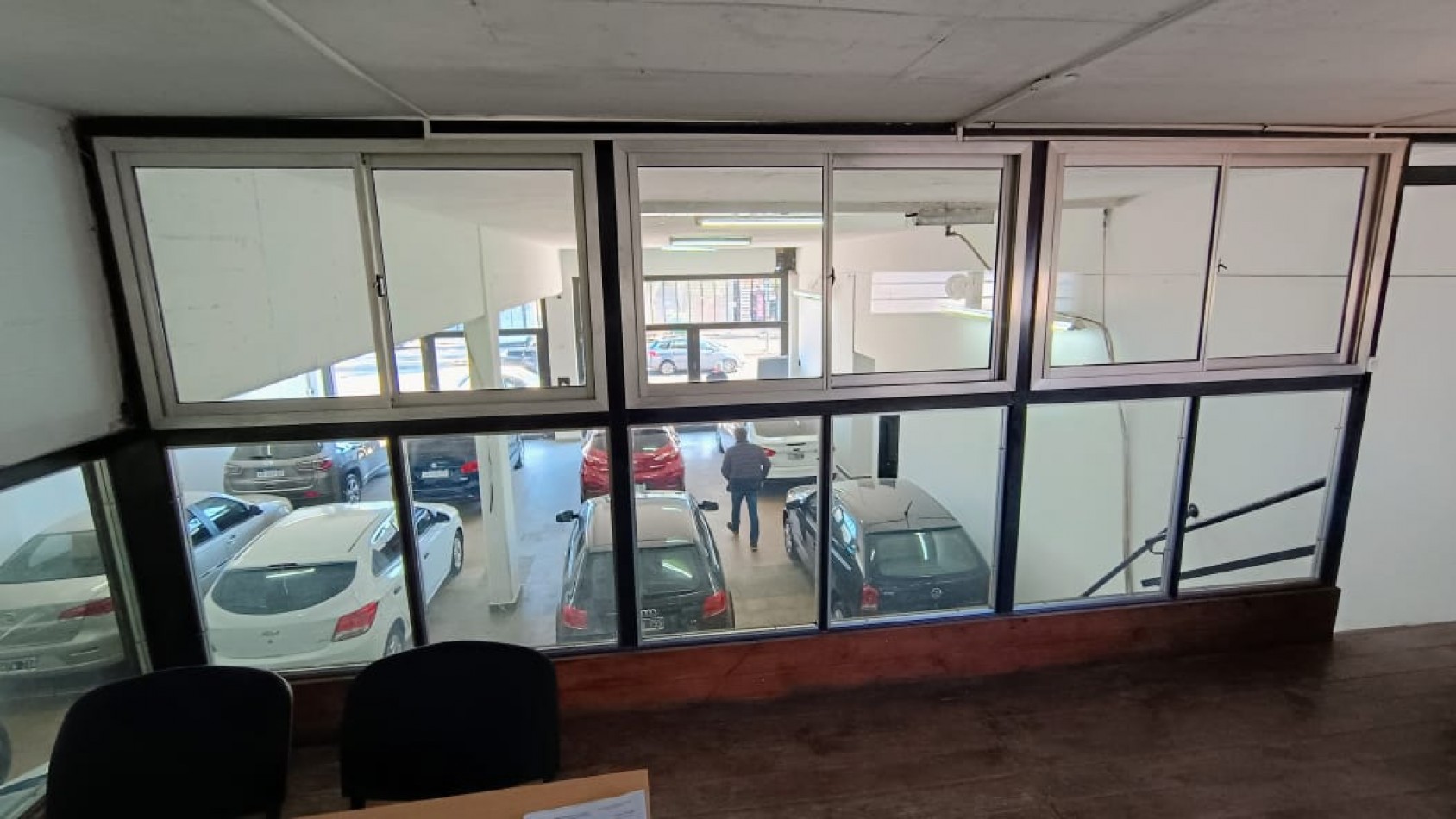  LOCAL COMERCIAL EN ALQUILER - 300 m² - PROVINCIAS UNIDAS - SIN GARANTIA PROPIETARIA