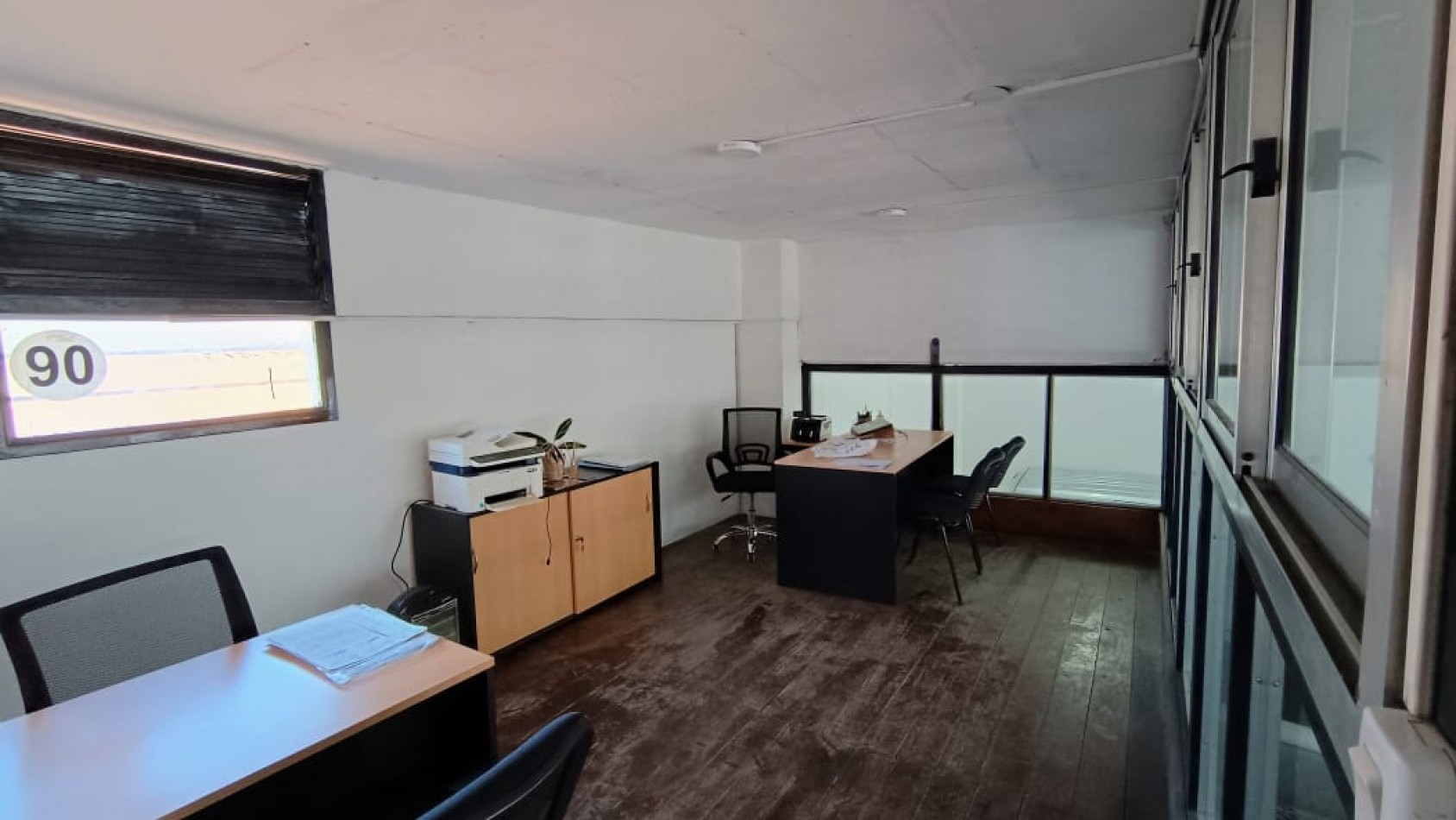  LOCAL COMERCIAL EN ALQUILER - 300 m² - PROVINCIAS UNIDAS - SIN GARANTIA PROPIETARIA
