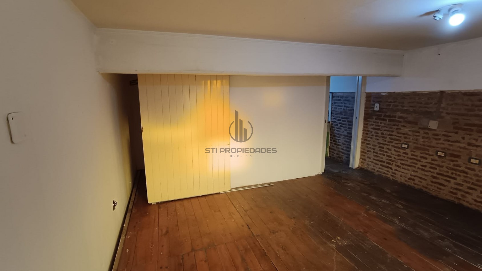 Alquiler de importante local sobre avenida - Barrio Belgrano - Disponible Agosto