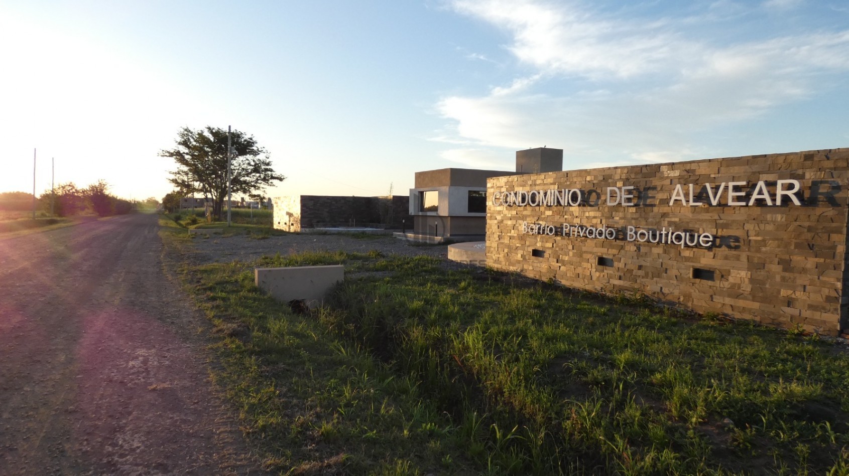 CONDOMINIO DE ALVEAR - a 15' de Rosario - Entrega y ctas fijas