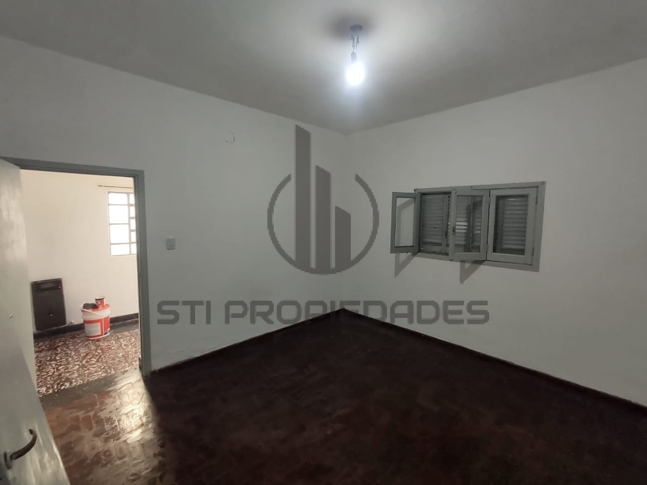 Alquiler casa de un dormitorio - Zona oeste