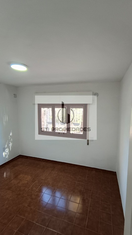Casa refaccionada a nuevo - Oportunidad!