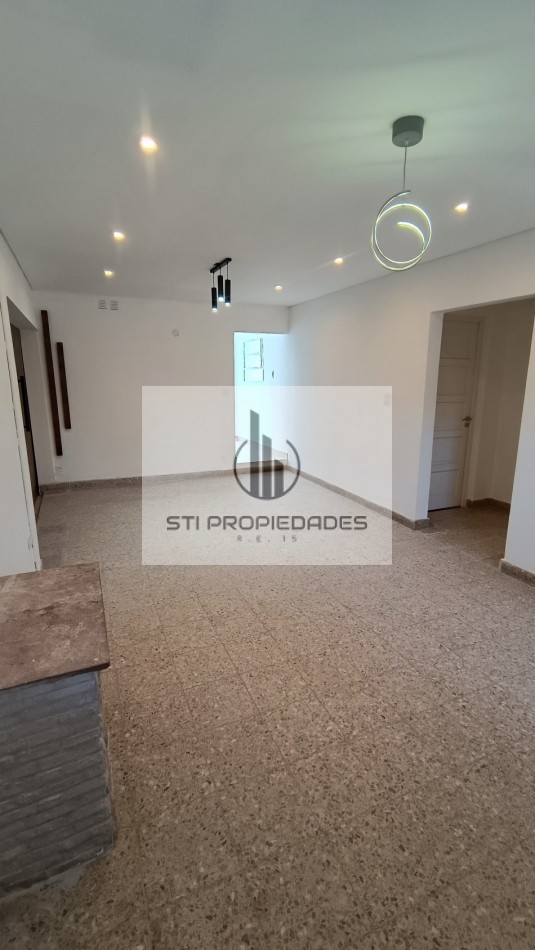 Casa refaccionada a nuevo - Oportunidad!