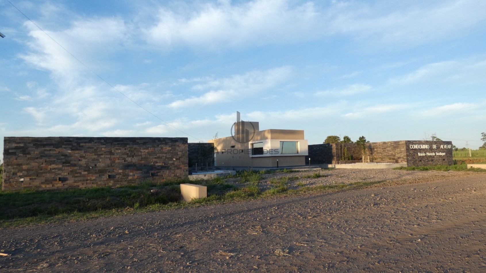 CONDOMINIO DE ALVEAR - a 15' de Rosario - Entrega y ctas fijas