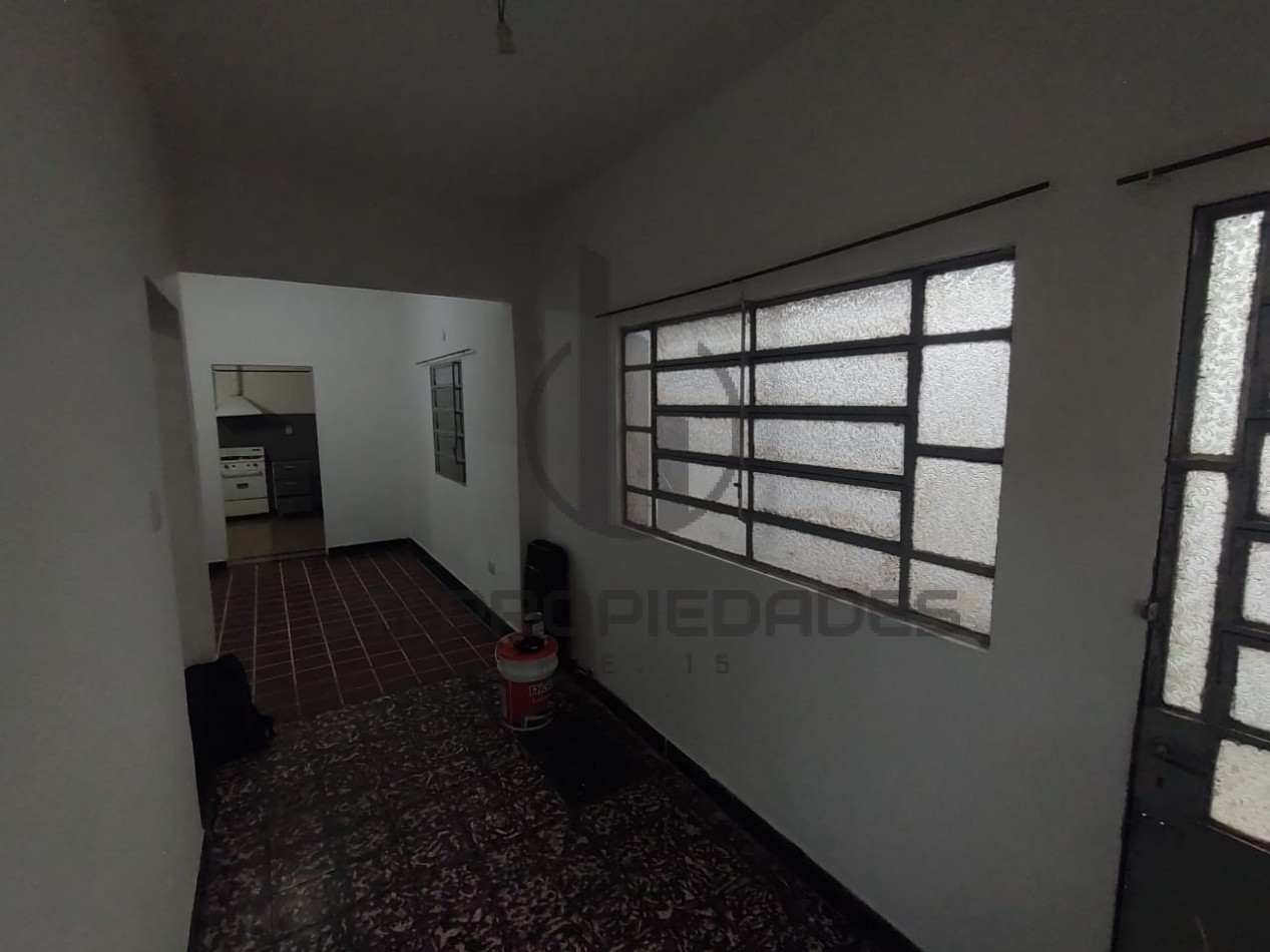 Alquiler casa de un dormitorio - Zona oeste