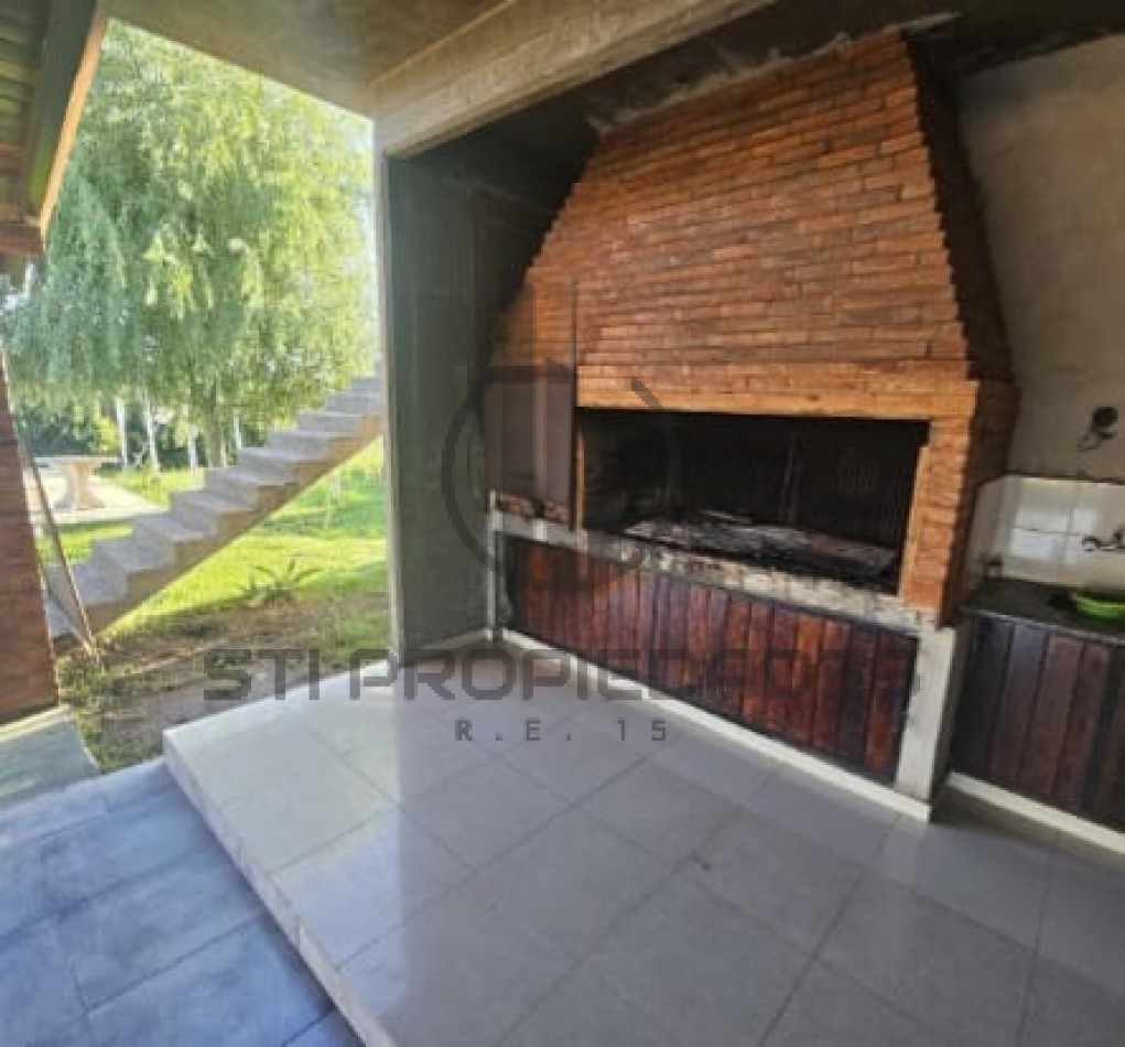 Casa en venta en Punta Chacra - Roldan