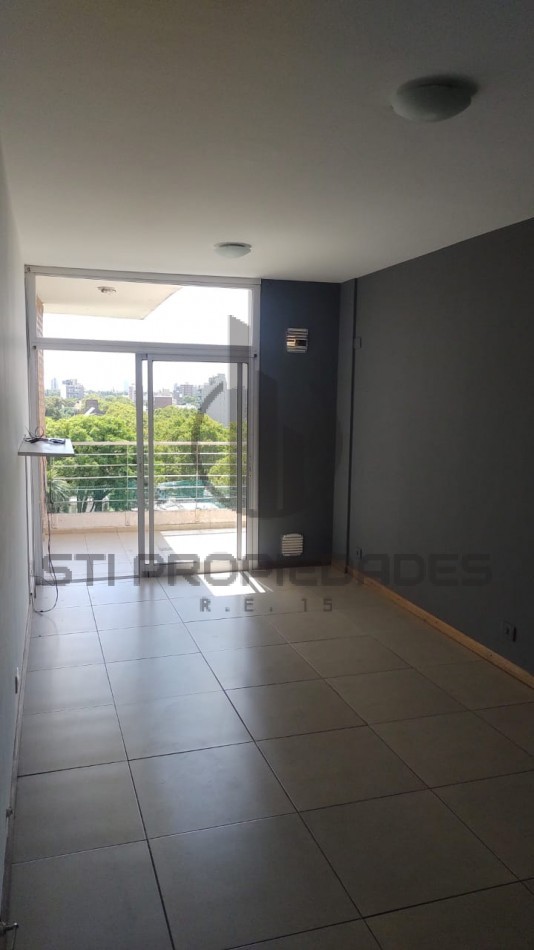 Departamento en alquiler - Dos dormitorio - Cochera