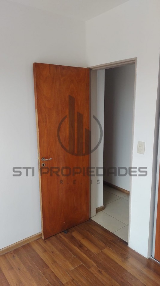 Departamento en alquiler - Dos dormitorio - Cochera