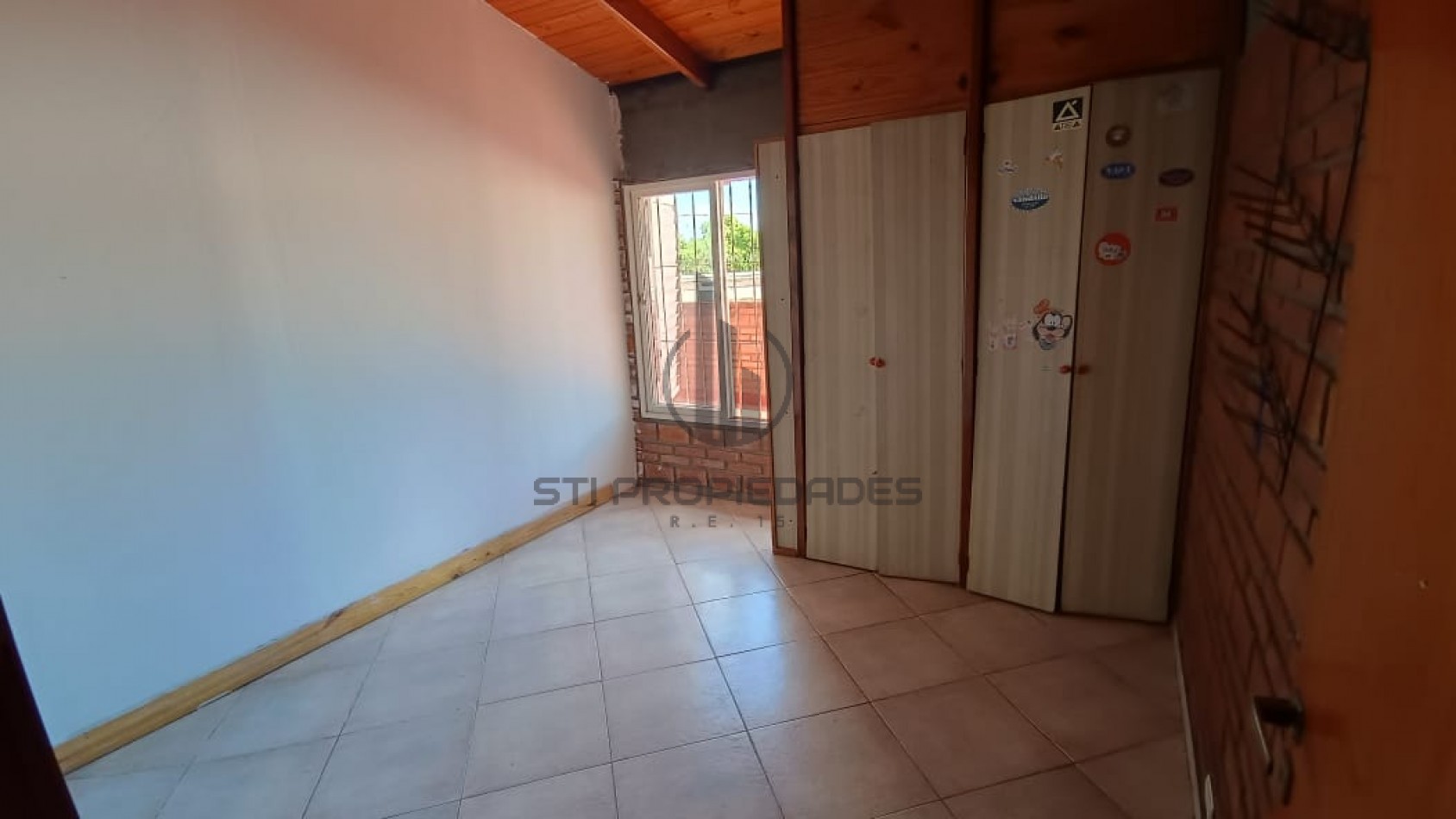 Alquiler amplia casa planta alta - Barrio Belgrano - disponible a partir de Diciembre 