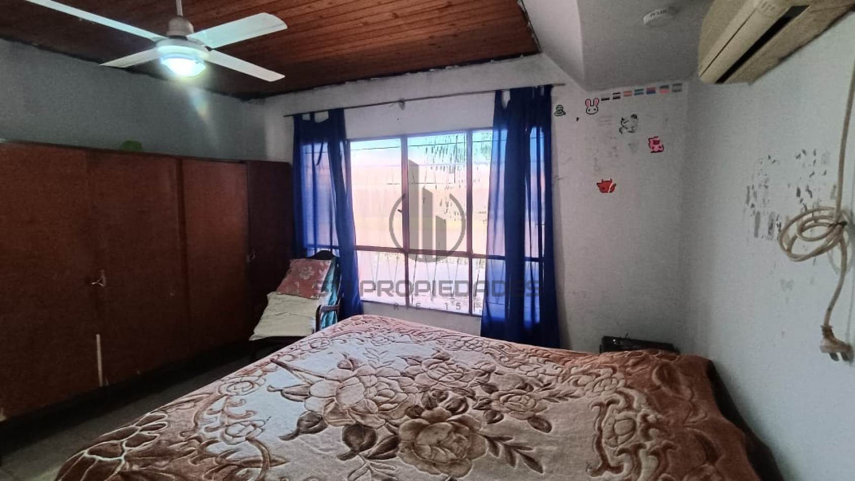 Venta de casa de 2 dormitorios - Patio - Cochera - Granadero Baigorria