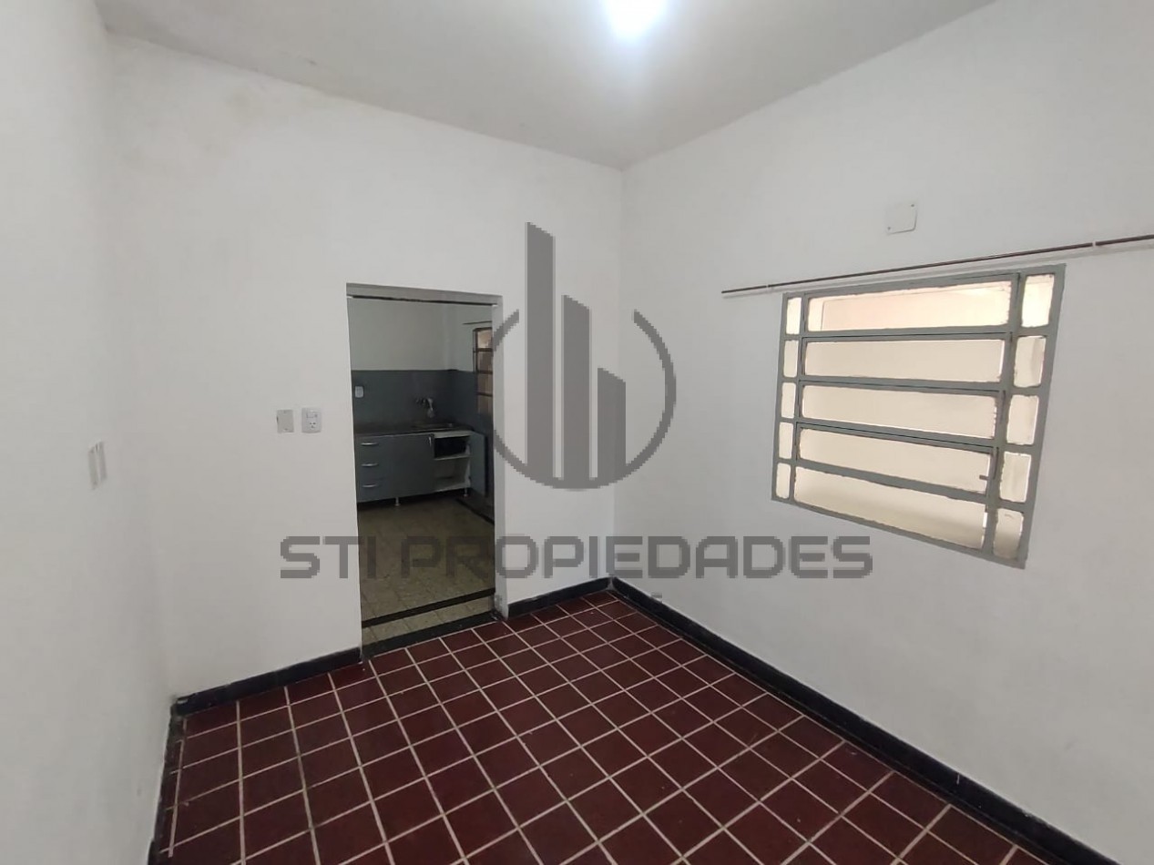 Alquiler casa de un dormitorio - Zona oeste