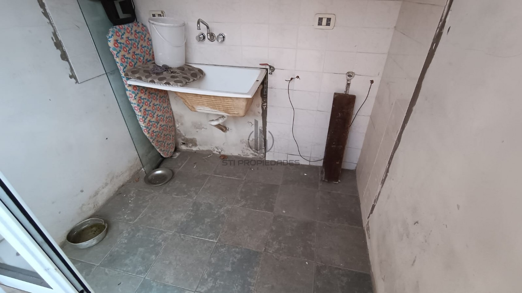 Alquiler de importante local sobre avenida - Barrio Belgrano - Disponible Agosto