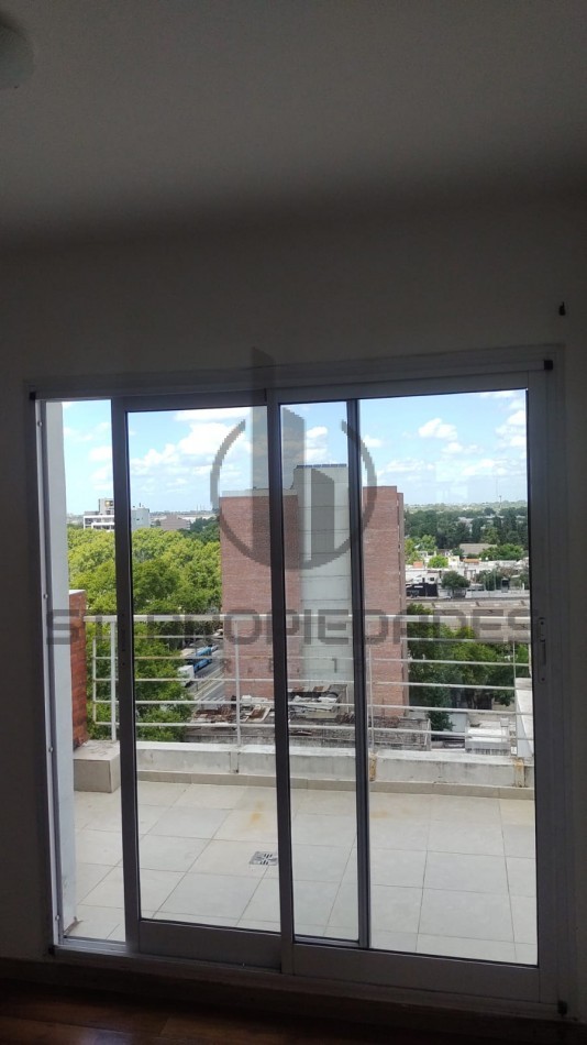 Departamento en alquiler - Dos dormitorio - Cochera