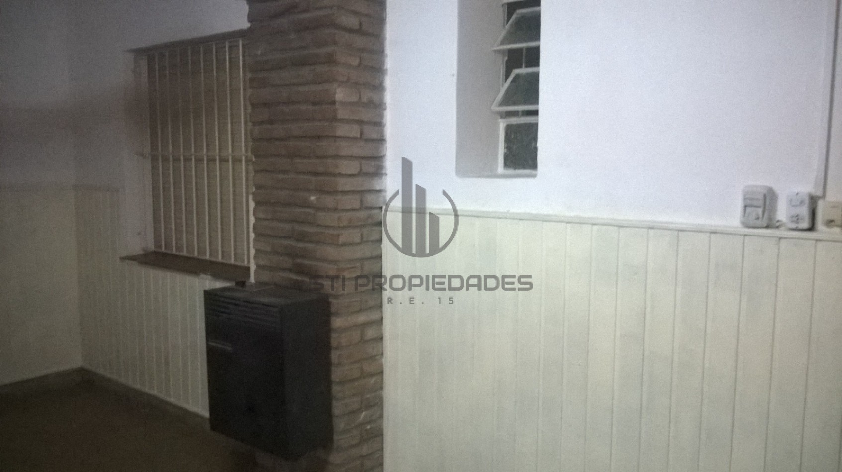 Venta casa de dos dormitorios en Funes