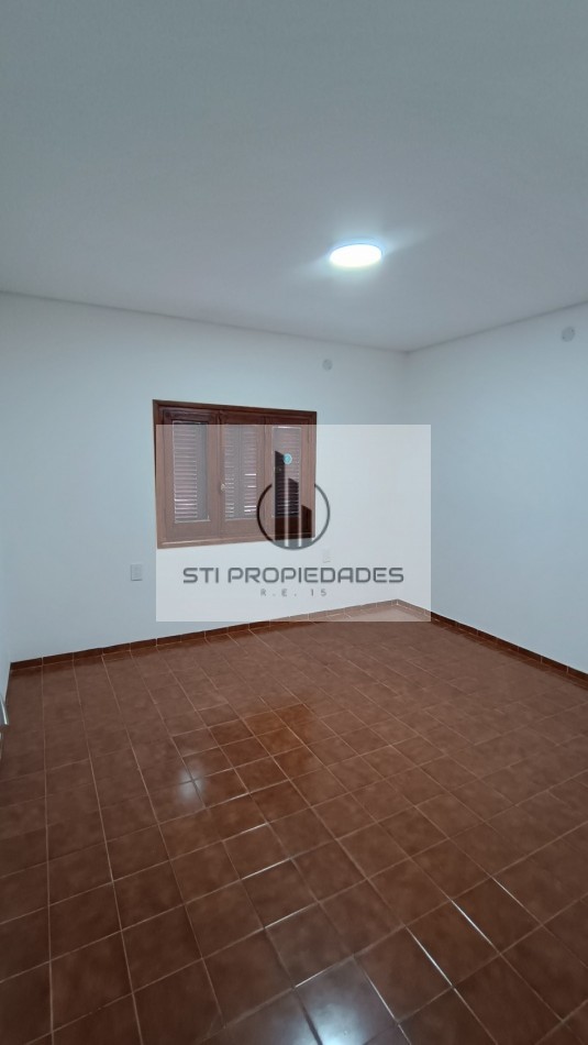 Casa refaccionada a nuevo - Oportunidad!