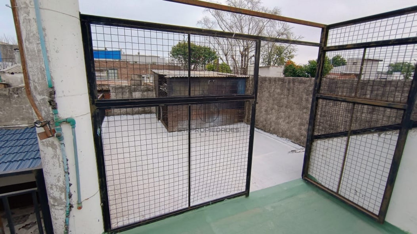 Alquiler de casa planta alta - dos dormiotorios