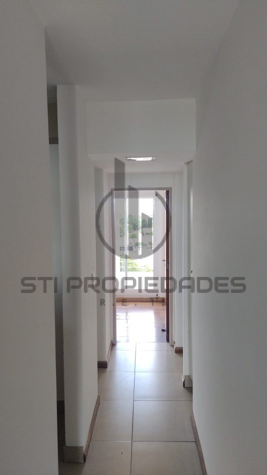 Departamento en alquiler - Dos dormitorio - Cochera