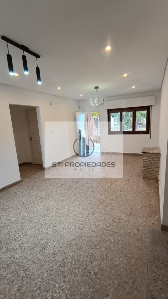 Casa refaccionada a nuevo - Oportunidad!
