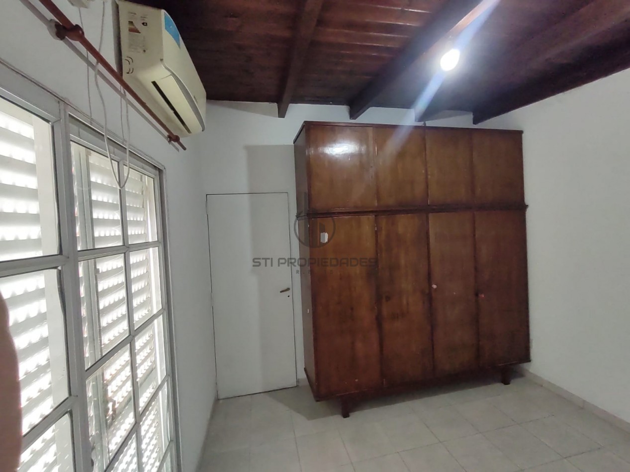 Venta de casa de 2 dormitorios - Zona Oeste