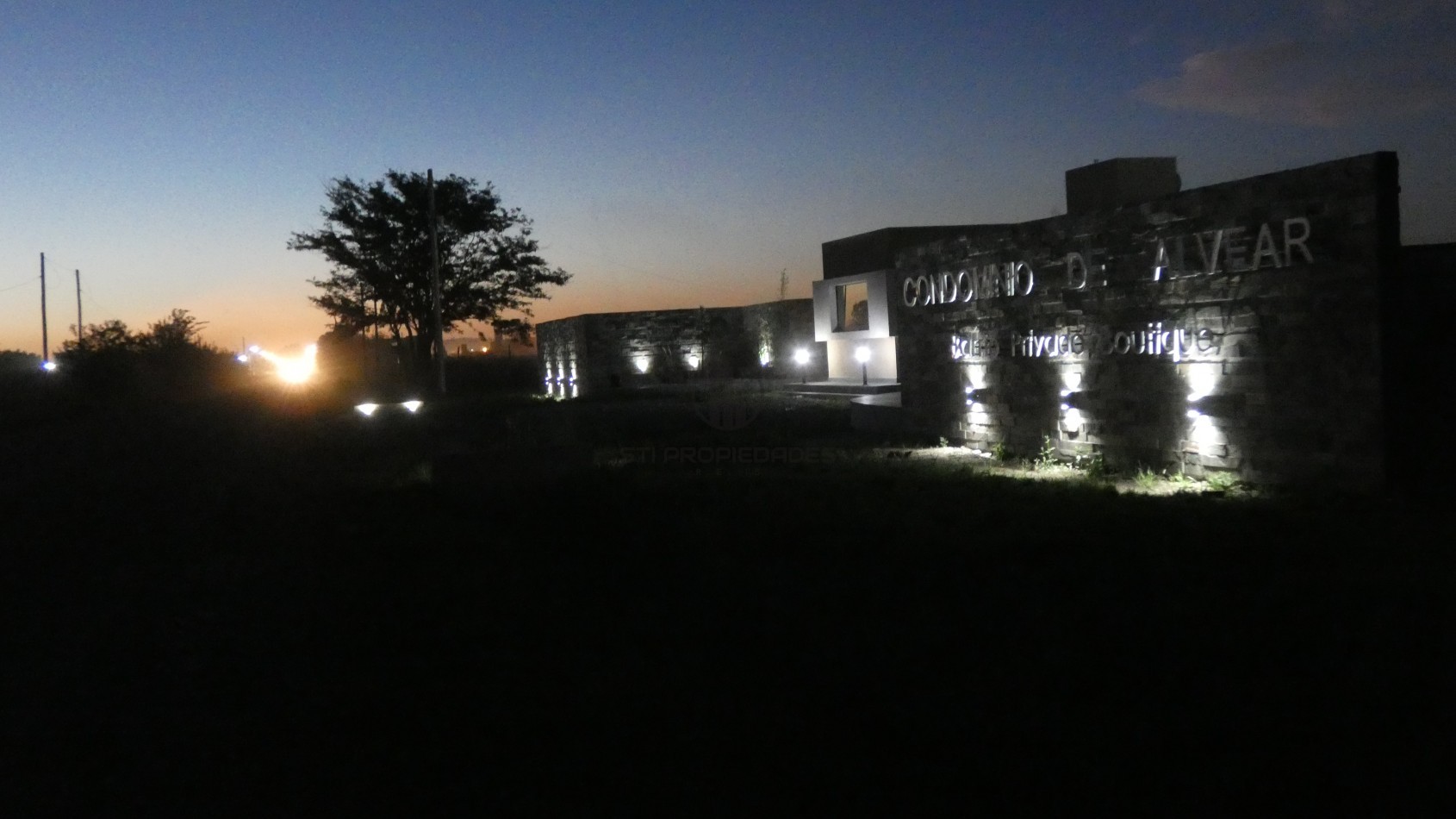 CONDOMINIO DE ALVEAR - a 15' de Rosario - Entrega y ctas fijas