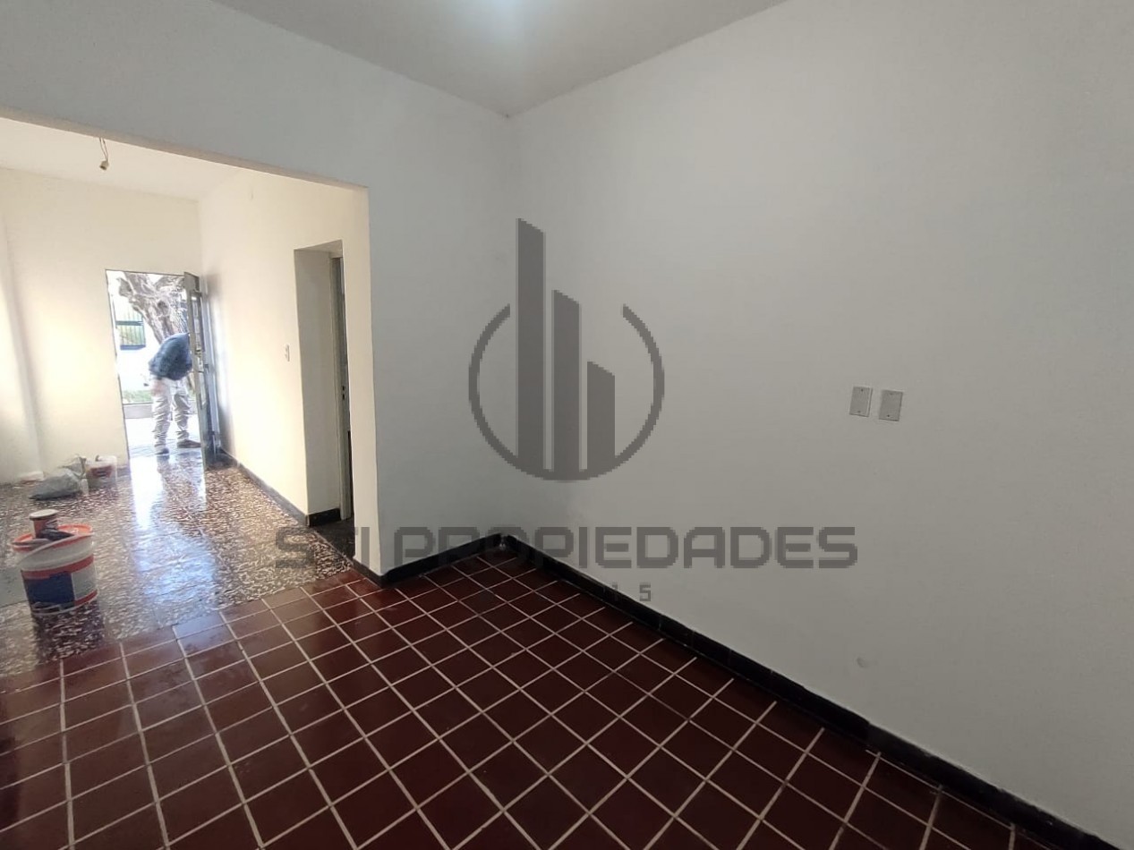 Alquiler casa de un dormitorio - Zona oeste