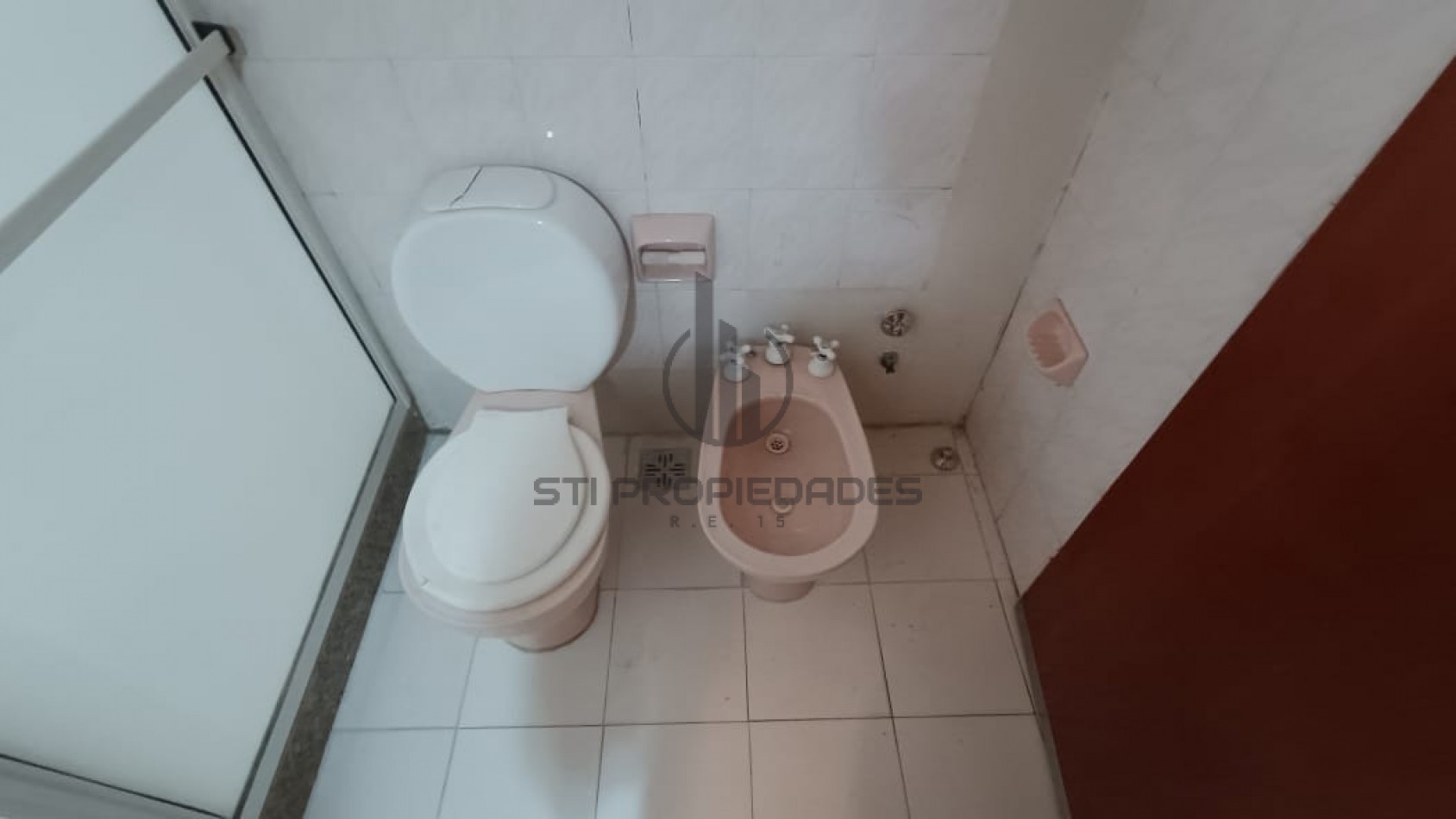 Alquiler amplia casa planta alta - Barrio Belgrano - disponible a partir de Diciembre 