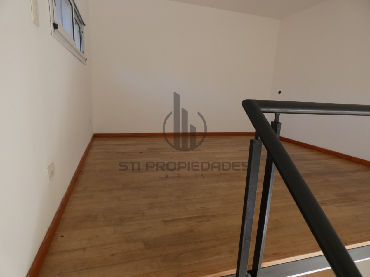 HERMOSO DEPARTAMENTO DE UN DORMITORIO CON COCHERA EN PUEBLO ESTHER - BARRIO PRIVADO