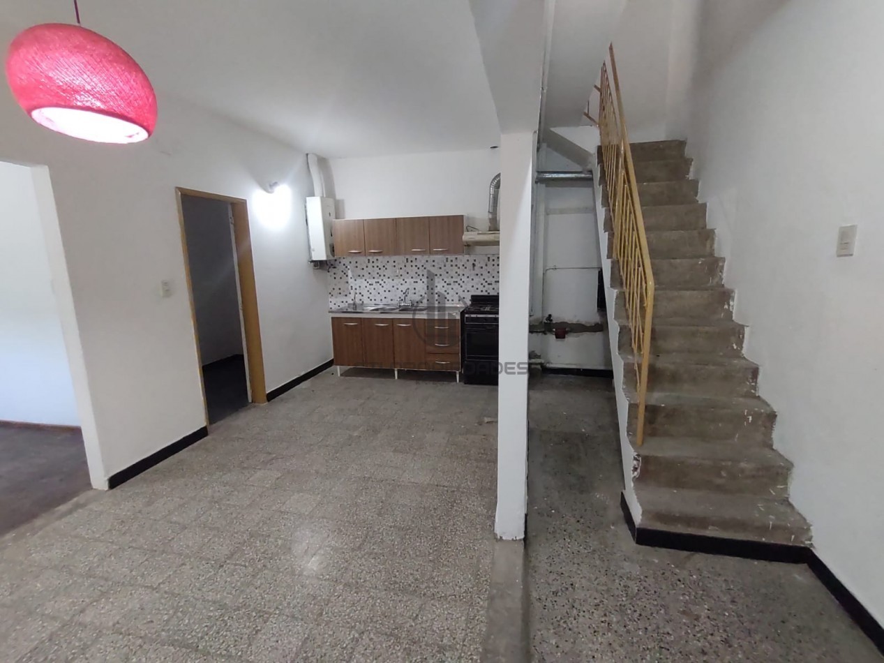 Venta de casa de 2 dormitorios - Zona Oeste