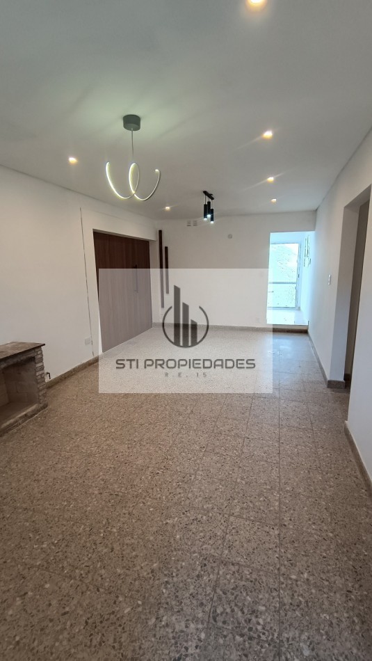 Casa refaccionada a nuevo - Oportunidad!