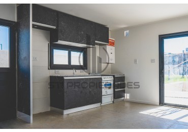 Venta de duplex de 2 dormitorios y pileta - A estrenar - Financiacion 