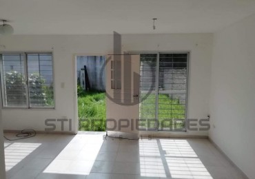 Alquiler de casa en Funes - Dos dormitorios - Cochera